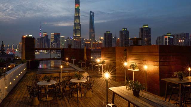 Bar en la azotea Shanghái The Roof en el hotel Waterhouse en Shanghái