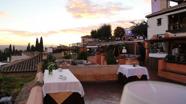 El Huerto de Juan Ranas Rooftop bar en Granada