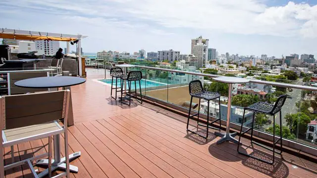 Rooftop bar San Juan Eter Rooftop & Lounge en San Juan