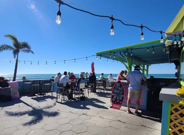 Bar en la azotea Tampa Hurricane Watch Rooftop en Tampa Bay