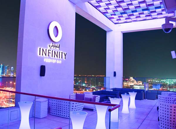 Bar en la azotea Doha Infinity Rooftop Lounge en Doha
