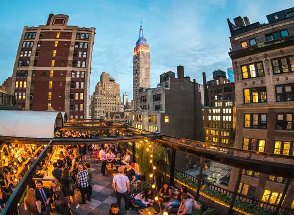Rooftop en Nueva York Magic Hour Rooftop Bar & Lounge en Nueva York
