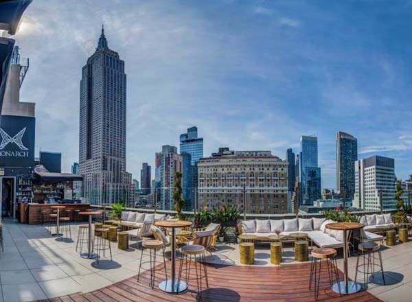 Azotea en NYC Monarch Rooftop Bar en Nueva York