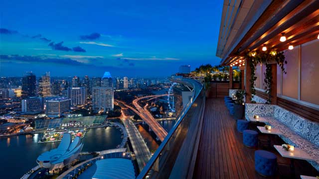 Bar en la azotea LAVO Singapur en Singapur