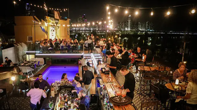 Rooftop bar LAZOTEA Restaurant and Rooftop en Ciudad de Panamá