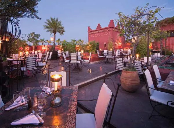 Bar en la azotea Le Foundouk en Marrakech