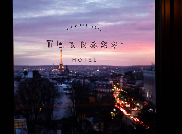 Rooftop bar El Rooftop Bar del hotel Terrass'' en París
