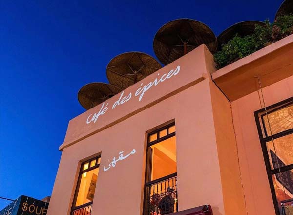Bar en la azotea Café Des Épices en Marrakech