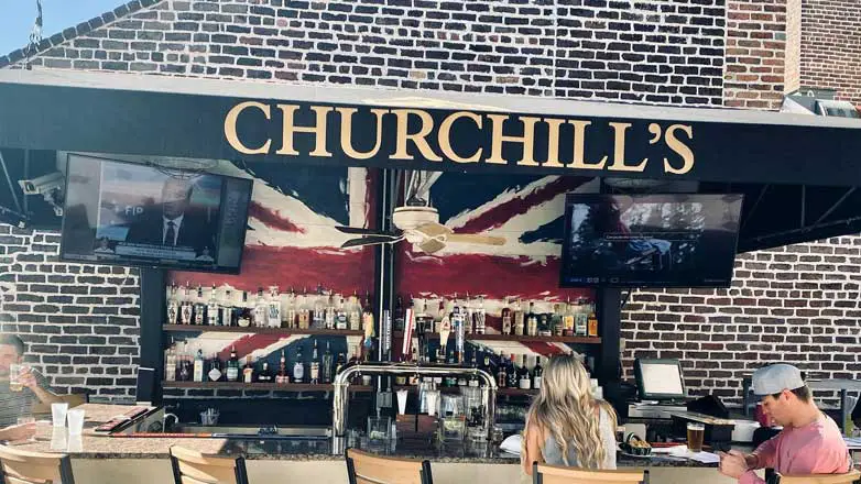Bar en la azotea Churchill's en Savannah