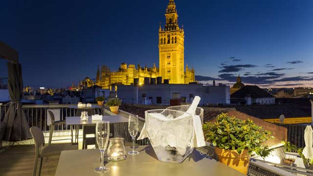 Rooftop bar La Giralda en Eurostars Sevilla Boutique en Sevilla