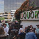 Bar en la azotea Quarter Bar Dallas en Dallas