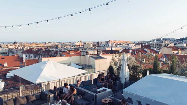 Bar en la azotea Rooftop Monsigny en Niza