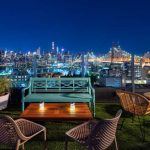 Bar en la azotea Savanna Rooftop en Nueva York