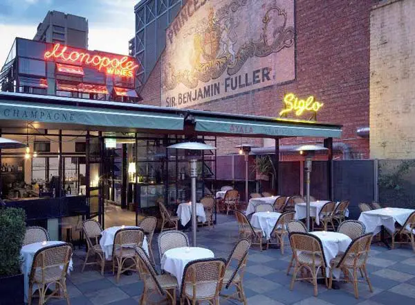 Bar en la azotea Siglo en Melbourne
