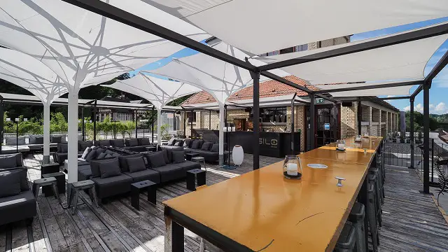 Bar en la azotea SILO Rooftop en Zúrich