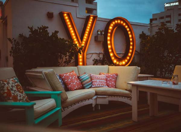 Bar en la azotea TH Rooftop Lounge en Miami