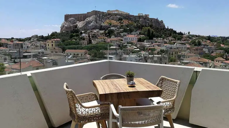 Bar en la azotea Thea Terrace Bar en Atenas