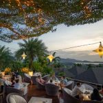 Bar en la azotea 360° Bar and Lounge en The Pavilions Phuket en Phuket