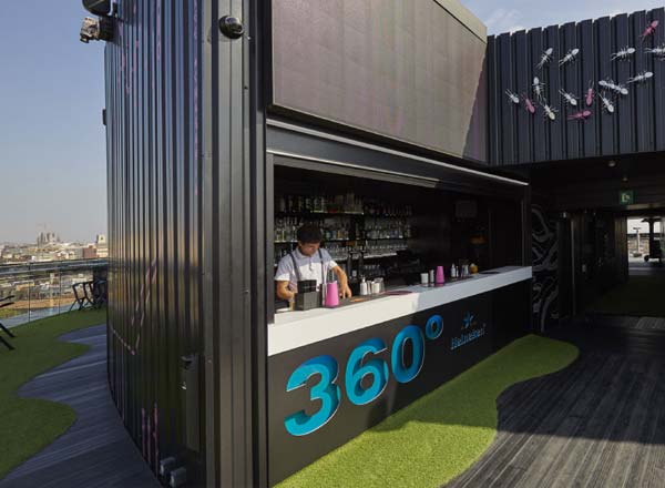 Rooftop bar Terraza 360º en el Hotel Barceló Raval de Barcelona