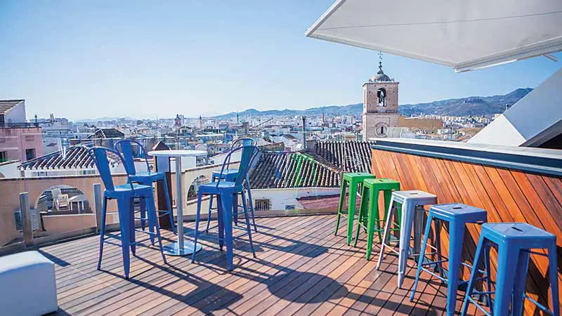 Rooftop bar Alcazaba Premium Hostel Málaga en Málaga