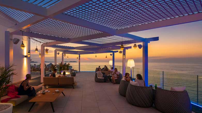 Bar en la azotea Belvue Rooftop Bar Ibiza en Ibiza