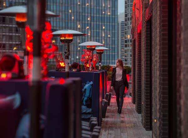 Bar en la azotea Cerise Rooftop en Chicago