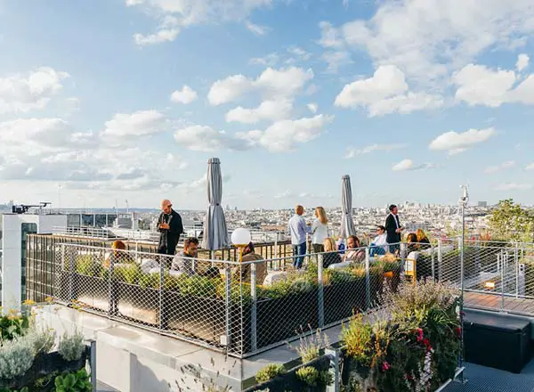 Bar en la azotea Laho Rooftop en París