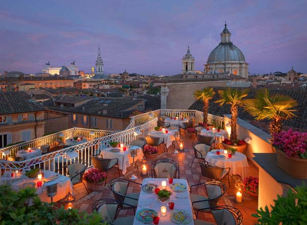 Bar en la azotea Mater Terrae en Bio Hotel Raphael en Roma