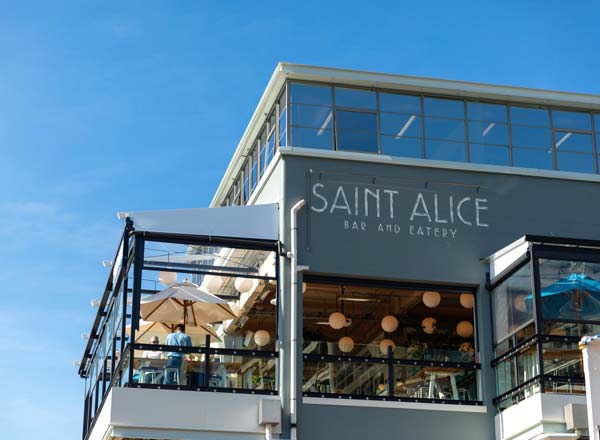 Bar en la azotea Saint Alice en Auckland