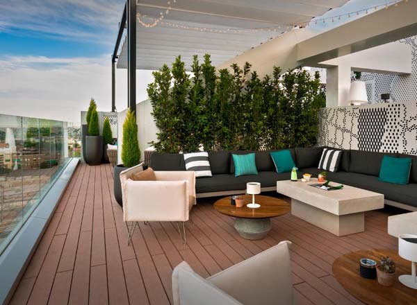 Rooftop bar Sky Lounge en Barceló Imagine en Madrid