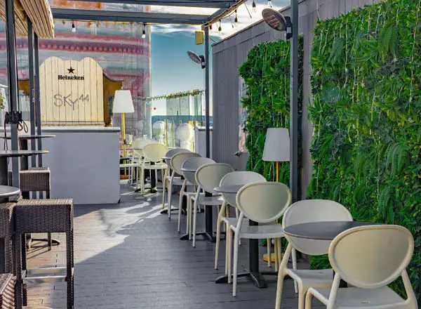 Terraza bar Sky44 en Madrid