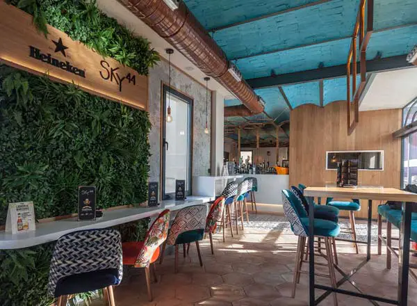 Terraza bar Sky44 en Madrid