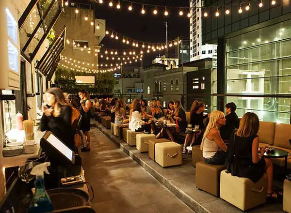 Bar en la azotea Speakeasy Rooftop Bar and Lounge en Tel Aviv