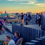 Bar en la azotea Takpark de Urban Deli en Estocolmo