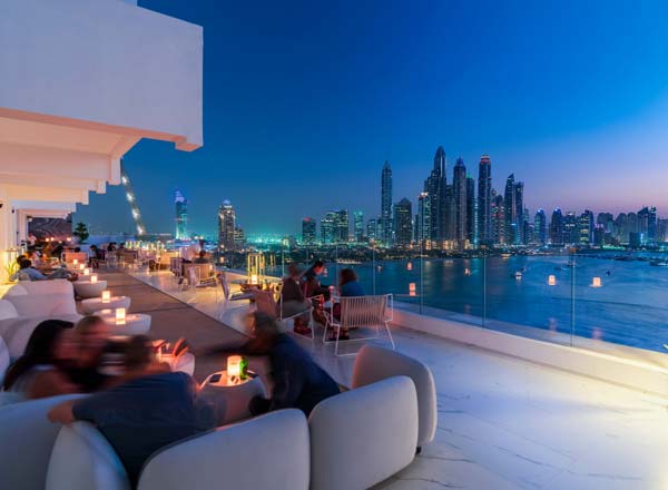 Bar en la azotea The Penthouse en Dubái