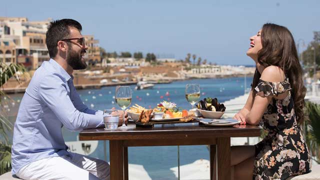 Bar en la azotea The Rooftop en Hugo's Terrace en Malta