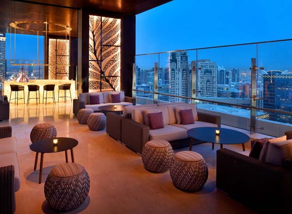 bar en la azotea veintitrés en Dubai